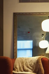 Arced Mirror