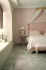 Majestic Blush Bed